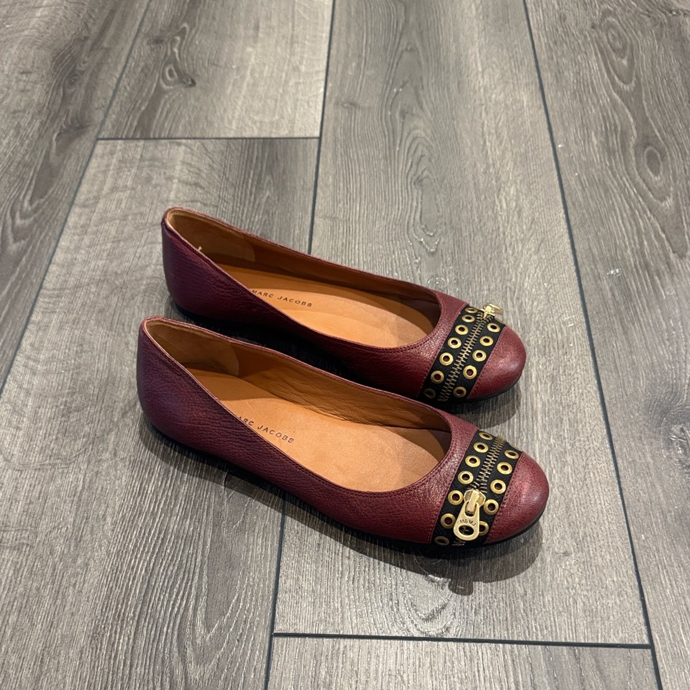 Marc Jacobs Maroon Flats with Gold Details